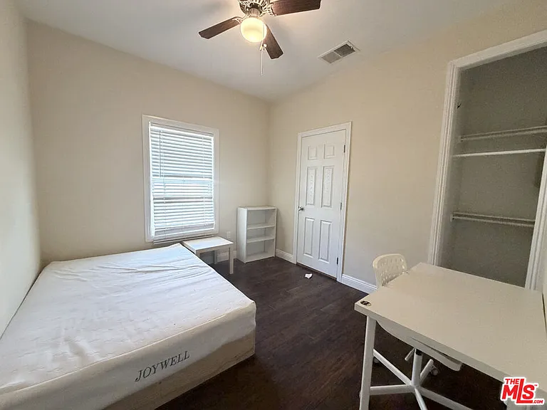 1254 W 37th Dr #1248 — Photo 6