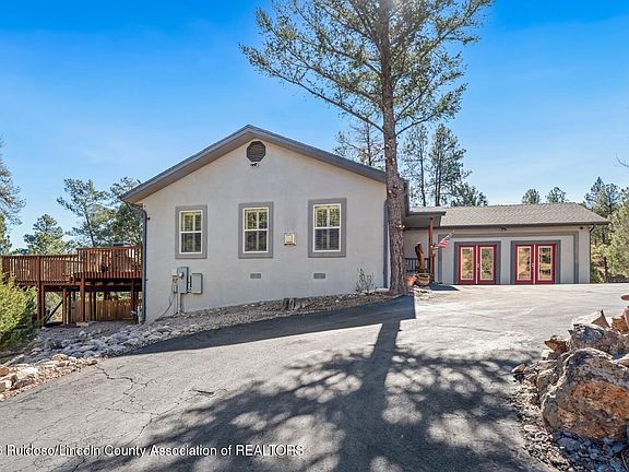 3rd image of 102 Modoc Pl