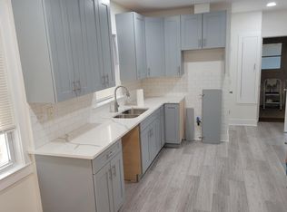 6111 N Richmond St #1, Chicago, IL 60659