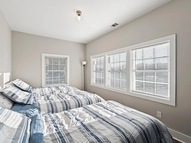 1690 Donald Lee Hollowell Pkwy NW — Photo 23