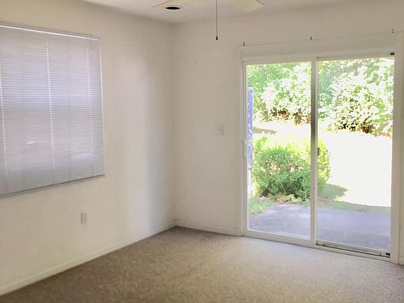 5th image of 817 E Briarwood Ct