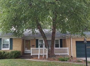 1517 W Edwards St, Springfield, IL 62704