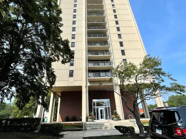 2901 S Michigan Ave #2109, Chicago, IL 60616