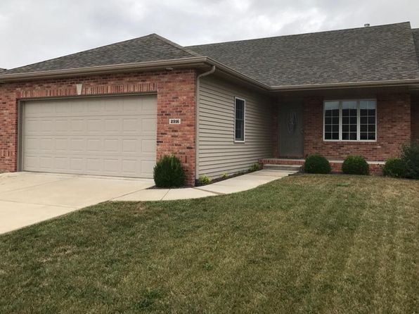 2916 Cronin Dr