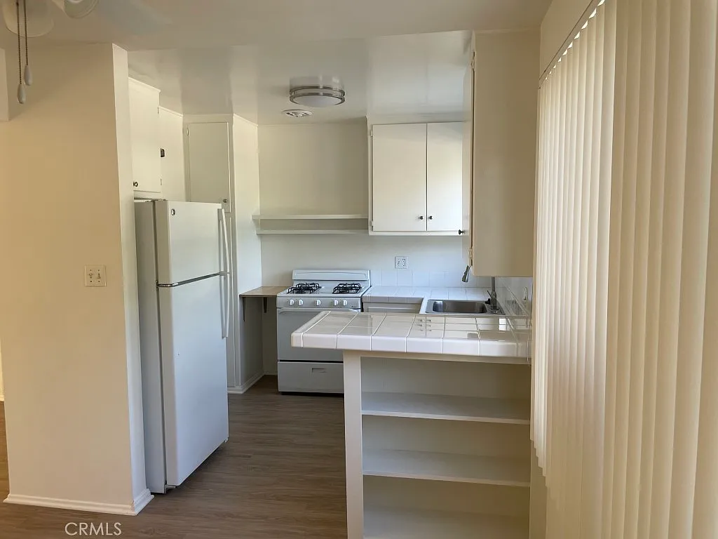 1 bed, 775 sqft, $2,650 — Photo 2
