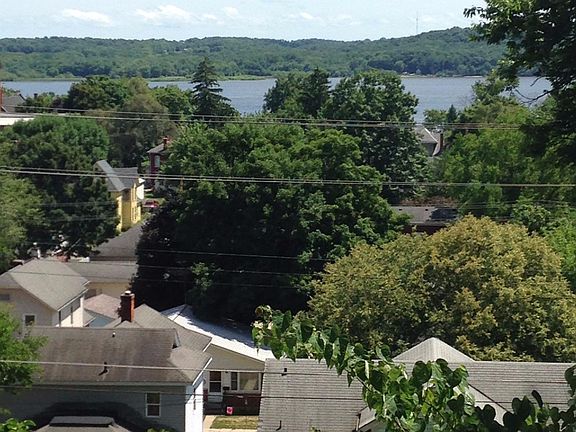 2nd image of 536 Avenue C