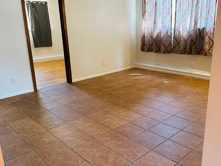 522 W Ramona Ave — Photo 37
