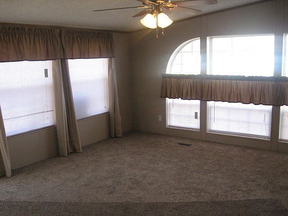 3rd image of 25023 Farm Road 2262