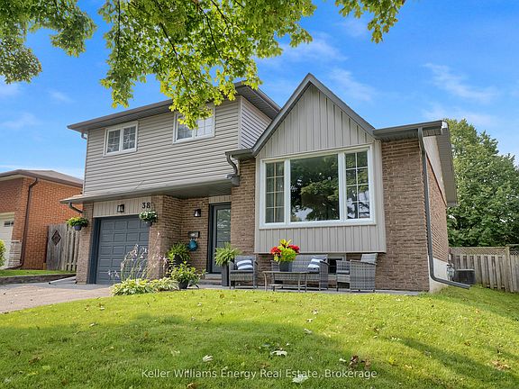 3rd image of 38 Spry Ave