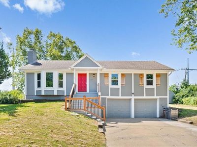 1109 N Purdom St, Olathe, KS, 66061