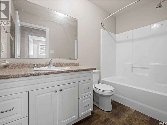 3rd image of 1004 Broder St #B