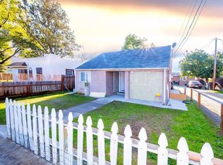 218 N 1st Ave, Oakdale, CA