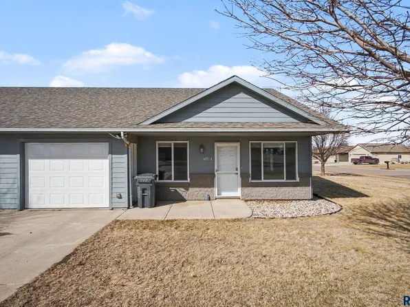 401 S Main Ave #C, Garretson, SD 57030