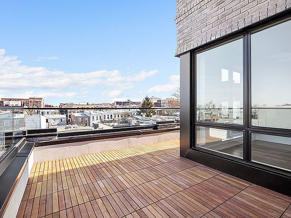 2nd image of 332 21st St #4A
