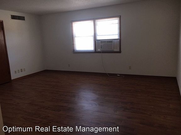3rd image of 318 E Van Dorn St APT 2