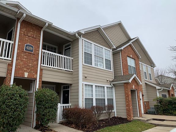 3rd image of 4209 NE Meadow Creek Cir APT 206
