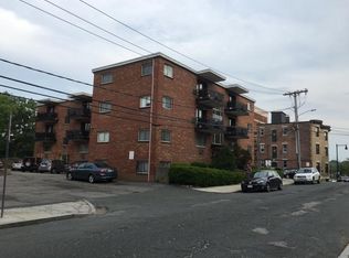 15 Euston Rd #4D, Brighton, MA 02135