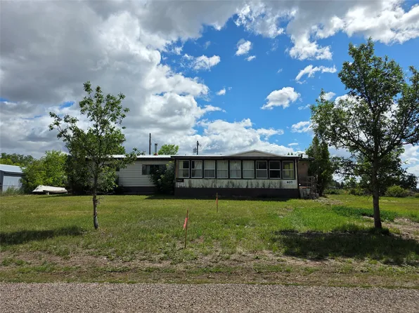 407 5th Ave SW, Choteau, MT 59422