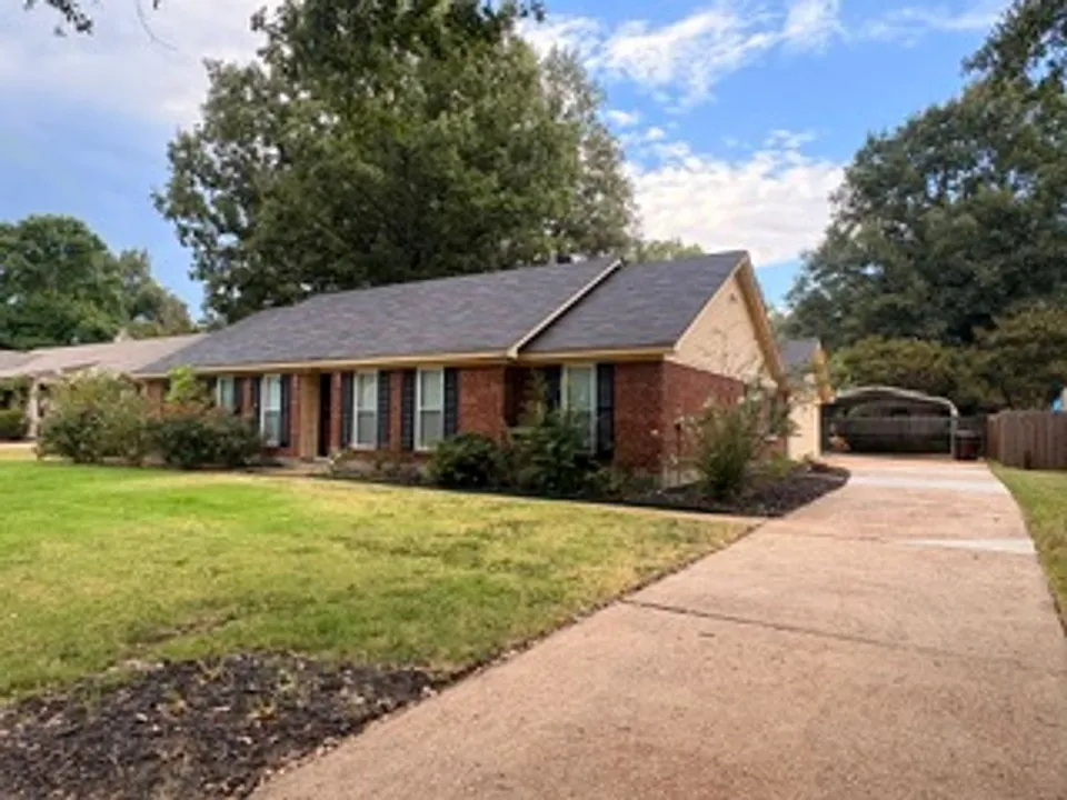6264 Skylight Dr