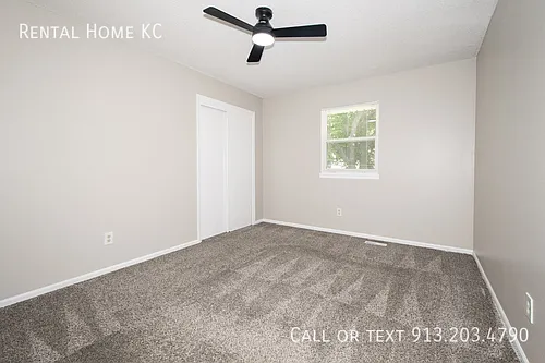 16413 W 123rd St — Photo 13