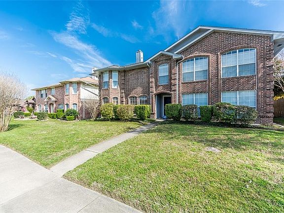 2nd image of 2238 Country Dell Dr