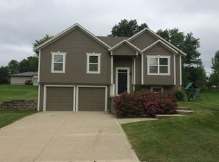 17019 Barr Ave, Holt, MO 64048