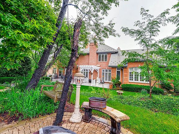 4th image of 21606 N Stoneybrook Ct