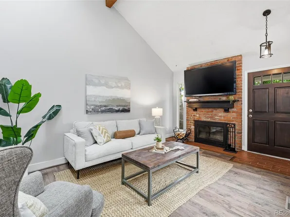 2892 W Long Circle #G, Littleton, CO 80120