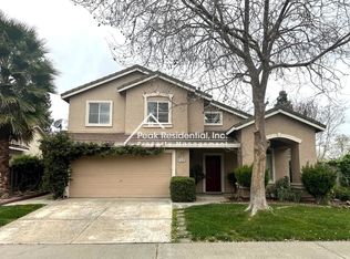 9400 Windrunner Ln, Elk Grove, CA