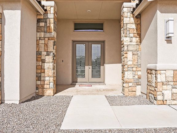5th image of 6136 Oleaster Dr