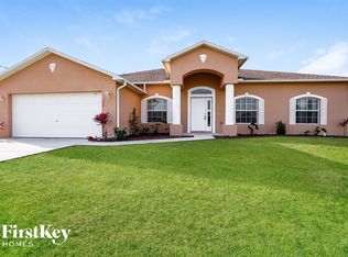 226 Manasota St, Fort Myers, FL 33913