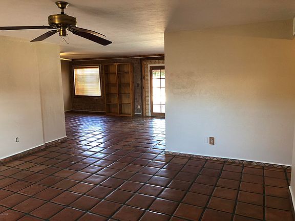 5th image of 7314 E Lewis Ave
