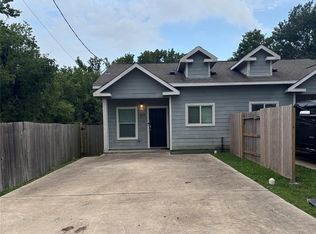 9834 Pelsey St #B, Houston, TX 77029