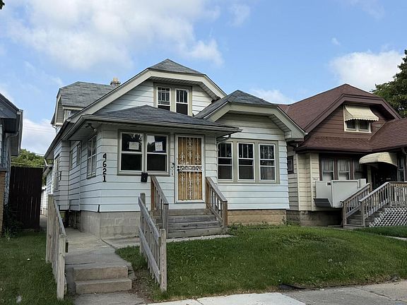 2nd image of 4621 N 30th STREET