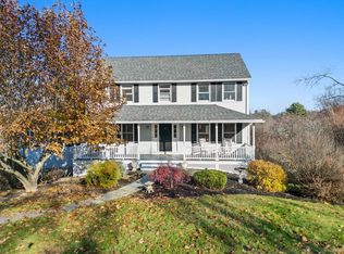 27 Brush Hill Rd, Merrimac, MA 01860
