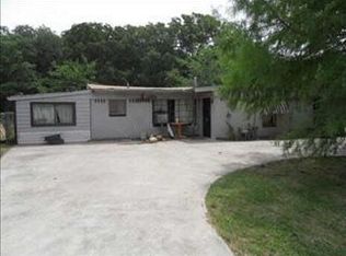 110 N Pleasant Woods Dr, Dallas, TX 75217