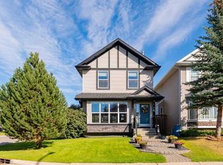 44 SW Cranberry Way SE, Calgary, AB T3M 1K2