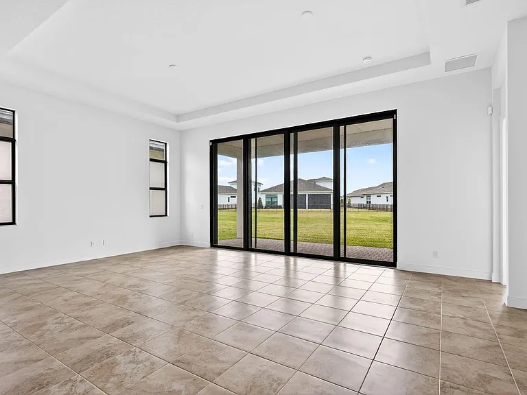11344 SW Pietra Way — Photo 18