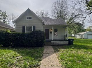 1718 S Quincy Ave, Sedalia, MO 65301