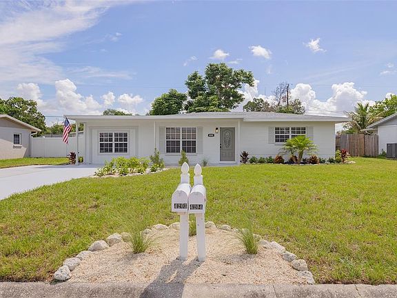 3rd image of 4203 36TH STREET W