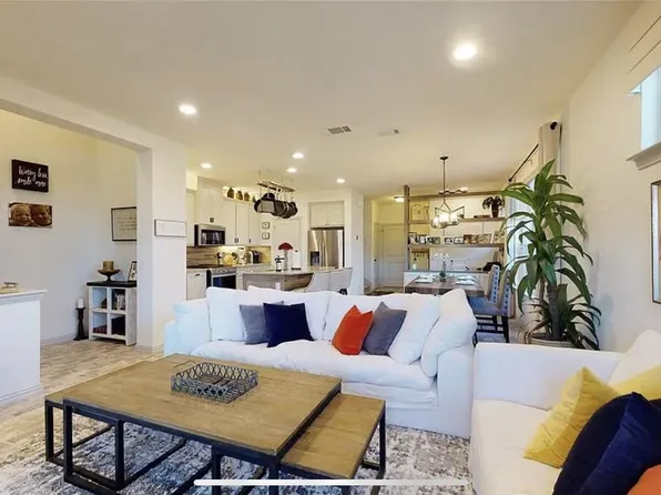 3904 Crested Eagle Way, Arlington, TX 76005