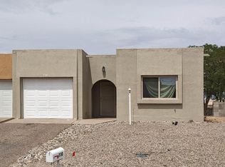 730 Stallion Rd SE, Rio Rancho, NM 87124