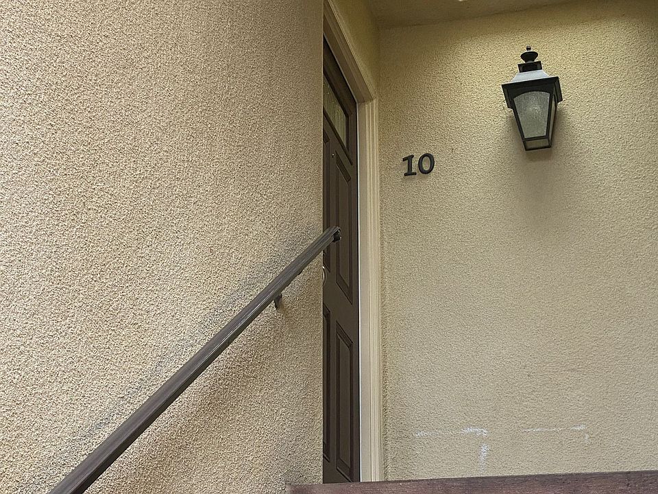 1st image of 792 Avocado Ave Unit 10