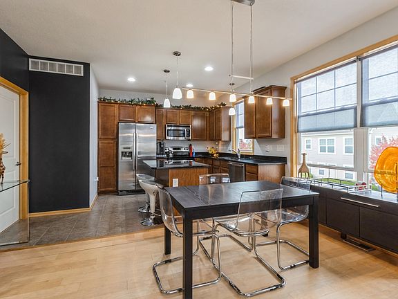 5th image of 210 80th St Unit 105