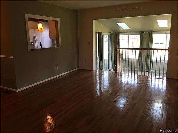 2nd image of 12347 Nantucket Dr