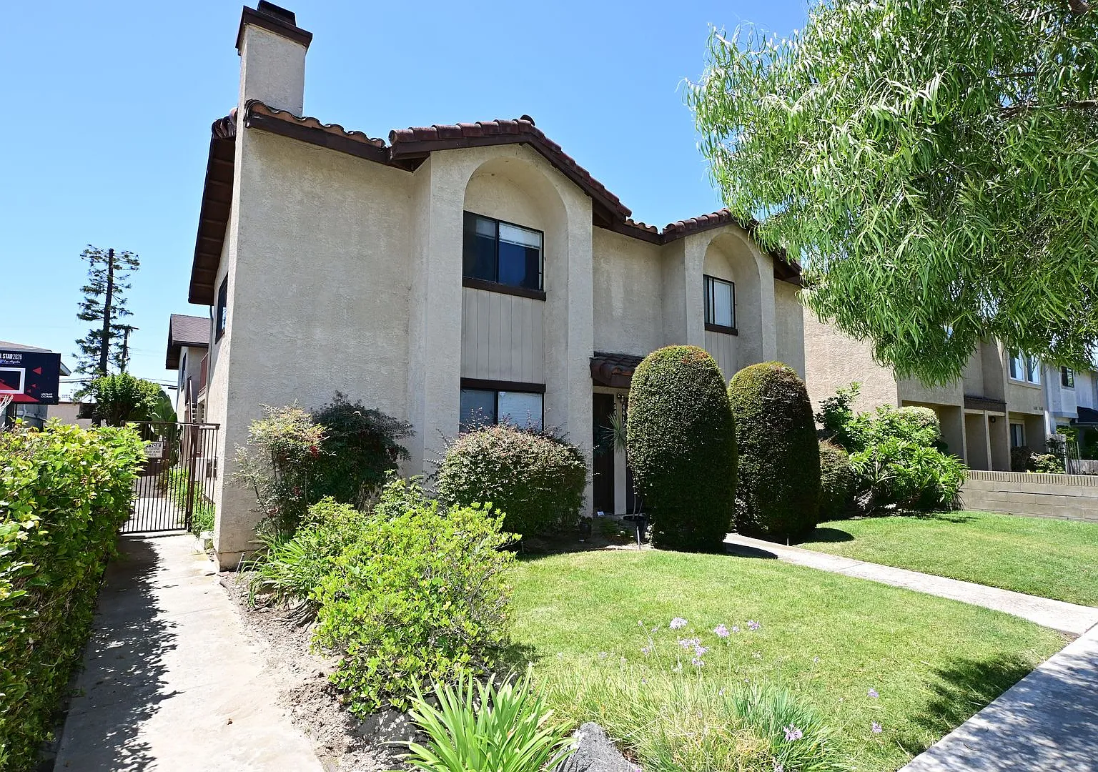 HOW4410-18 — Photo 1