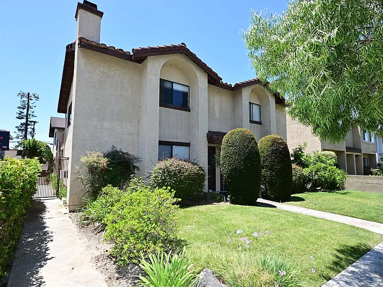 HOW4410-18 — Photo 1