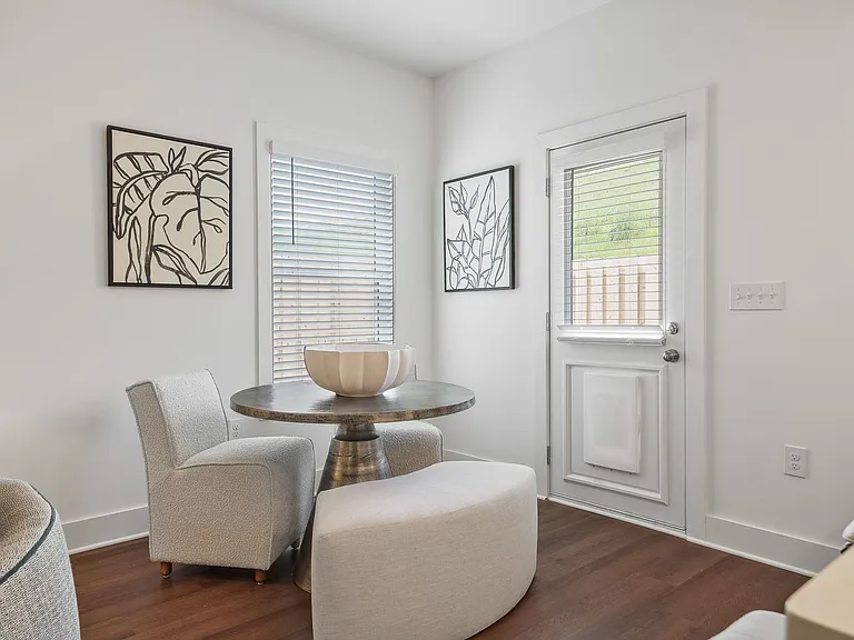 236 Huntley Knoll Pl — Photo 6