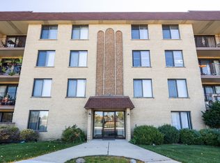 5447 W Lawrence Ave APT 403, Chicago, IL 60630