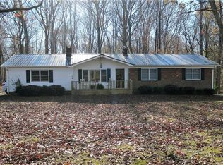 4093 Earnhardt Rd, Asheboro, NC 27205